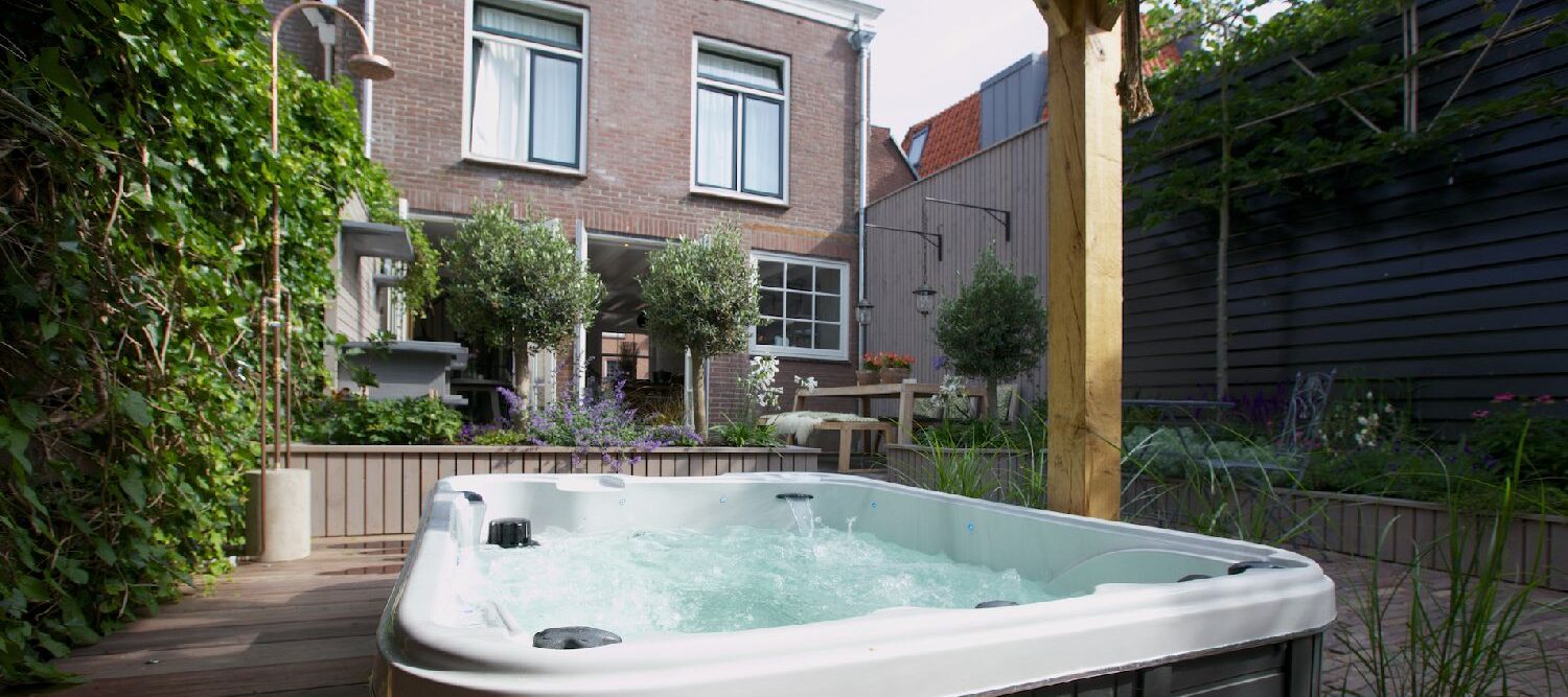 Jos Bouwhuis Tuinen | Luxe en moderne stadstuin