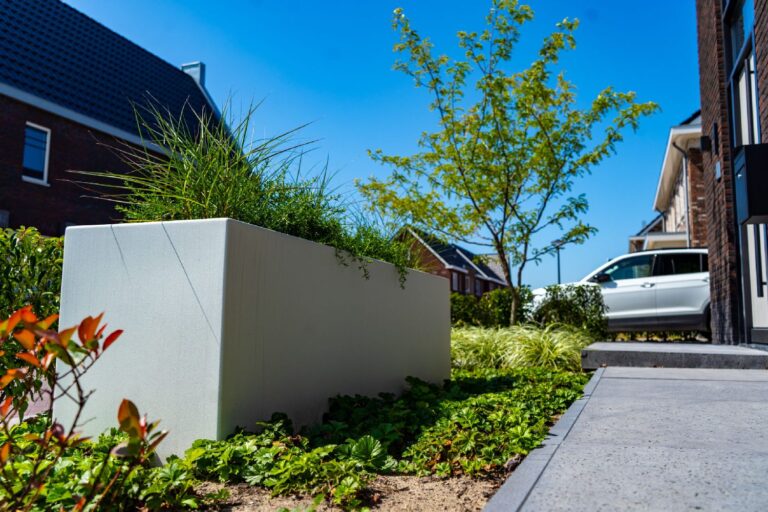 Jos Bouwhuis Tuinen | Moderne tuin aan het water