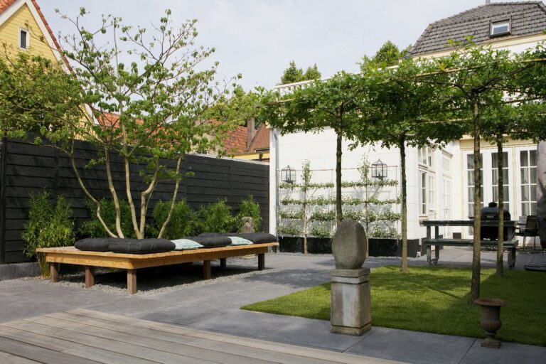 Jos Bouwhuis Tuinen | Binnen stadstuin enkhuizen